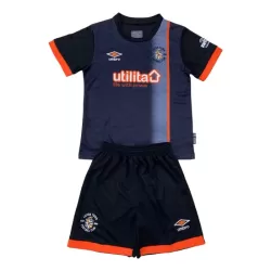Luton Town Pelipaita Lasten Vieras 2024-2025 Luton Town Pelipaita Lasten Vieras 2024-2025