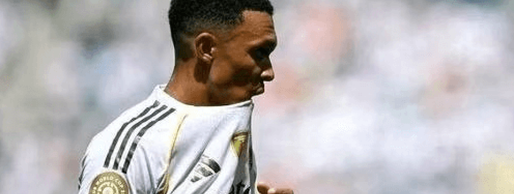 Arnold koki takaiskun Real Madridin debyytissään