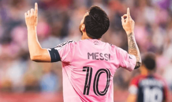 Messi teki kaksi maalia neljässä peräkkäisessä ottelussa ja teki uuden MLS-ennätyksen Messi teki kaksi maalia neljässä peräkkäisessä ottelussa ja teki uuden MLS-ennätyksen