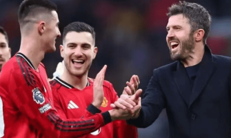 Carrick herättää Punaisten Paholaisten hengen