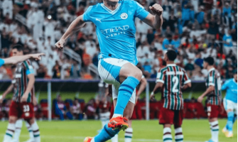 23-vuotias Alvarez voitti uransa 14. mestaruuden 23-vuotias Alvarez voitti uransa 14. mestaruuden