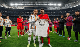 Jesus Navasin jäähyväisottelu, legenda päättyy Bernabeuhun Jesus Navasin jäähyväisottelu, legenda päättyy Bernabeuhun