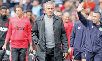 Mourinho erotettiin!