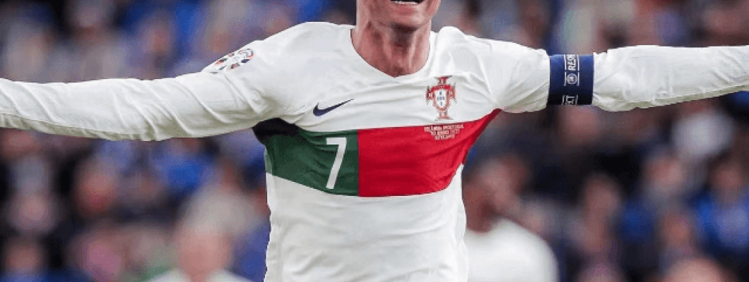 Ronaldo kilpailee Euroopan Cupissa kuudetta kertaa urallaan Ronaldo kilpailee Euroopan Cupissa kuudetta kertaa urallaan